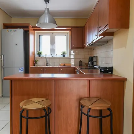 2 Bedroom Next To Ampelokipi *